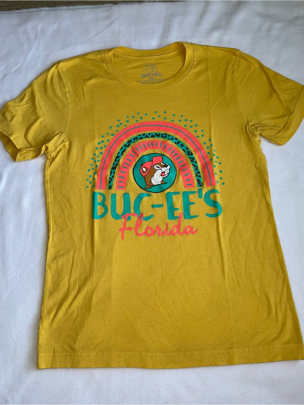 Buc-ee's Yellow Logo Tee - Interior Printed Label